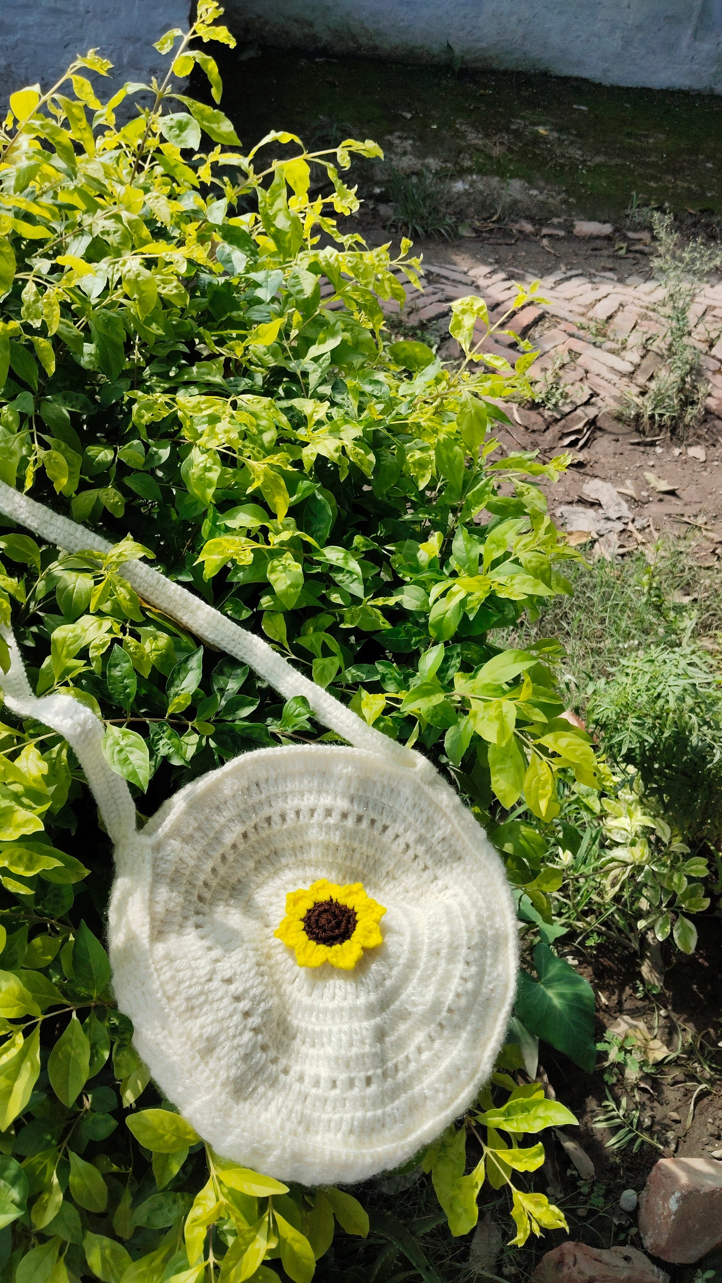Round Sunflower Sling Bag