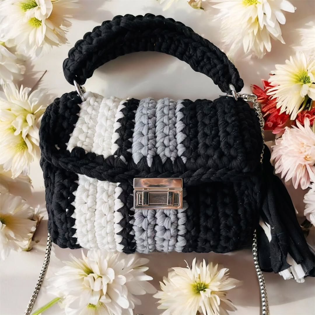 Braided Bloom Bag