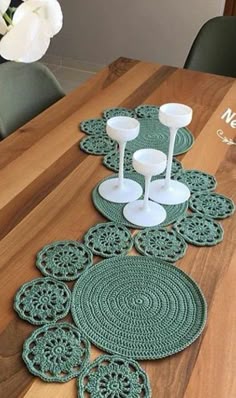 Crochet Solid Color Placemats and Centerpiece