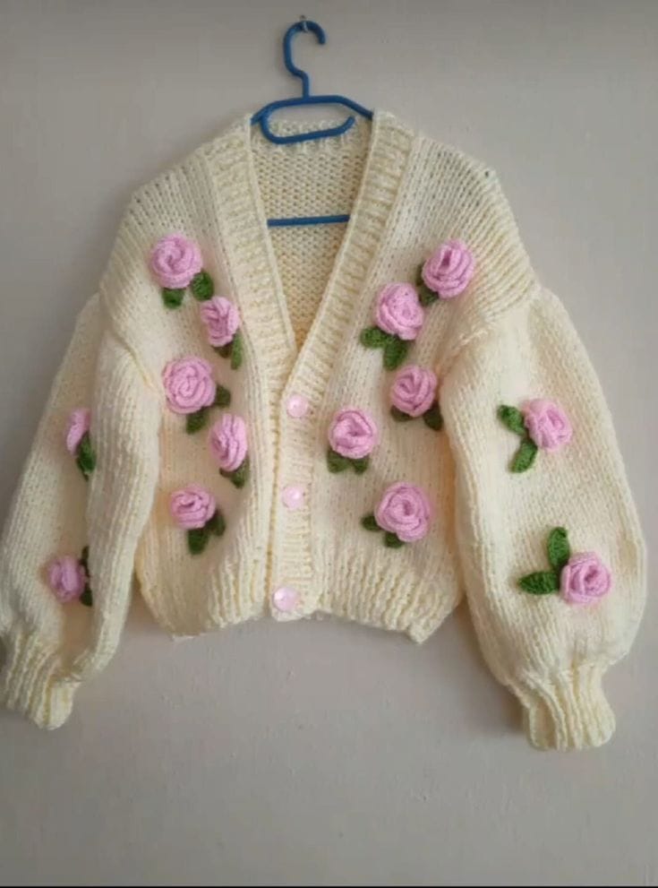 Rose Bloom Crochet Cardigan 🌸 – Divsfashionn