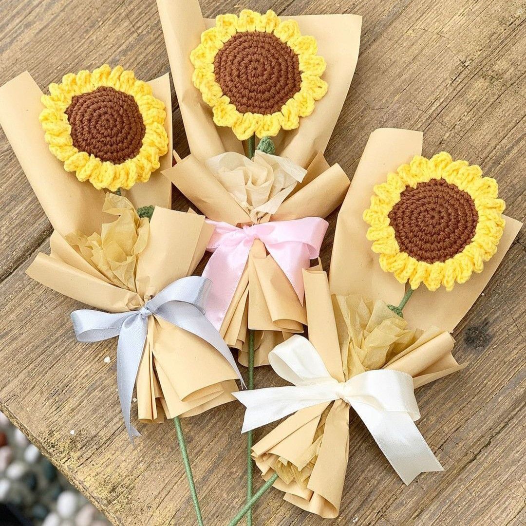 Crochet Sunflower Bouquet